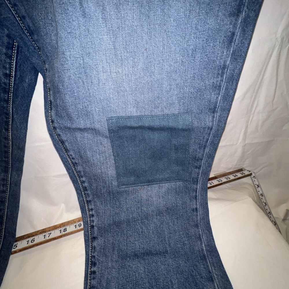 Universal Thread Boyfriend Cuffed Jeans Blue Medium Wash High Rise 14 NWT - Picture 4 of 10